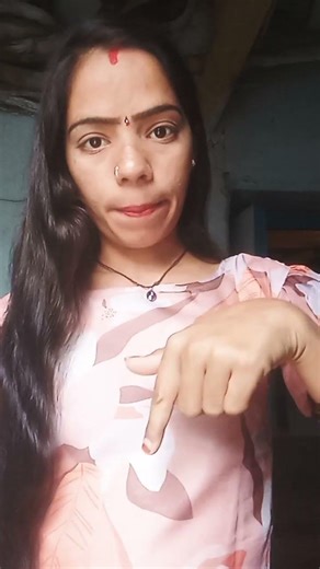 A disabled duckling helps his cat friend #duckrescue #cuteanimal #animalrescue