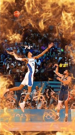 Stephen Curry SHOCKING Full Court Dunk 😱🔥 | You Won’t Believe This!