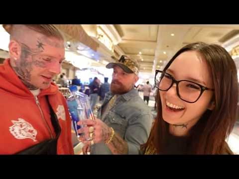 Vegas with ‪@ACAL1‬ , BTS of "Pray for the Left" with ‪@TomMacDonaldOfficial‬ + i climb a mountain