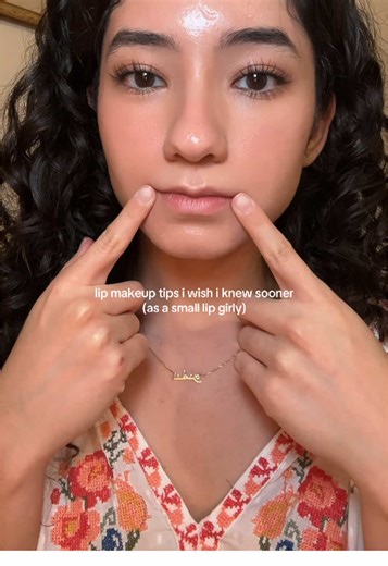 Loving Your Small Lips: Expert Makeup Tips