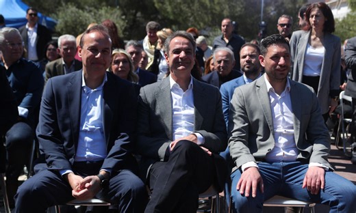 «Η Ελλάδα δημιουργεί κουλτούρα οδικής ασφάλειας»: Live η εκδήλωση του υπουργείου Μεταφορών