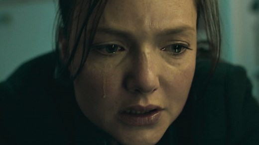 ⚠️ SPOILER WARNING ⚠️ What you say: 🚨IMMINENT THREAT TO LIFE 🚨 What they hear: All in order 😌 | BBC One