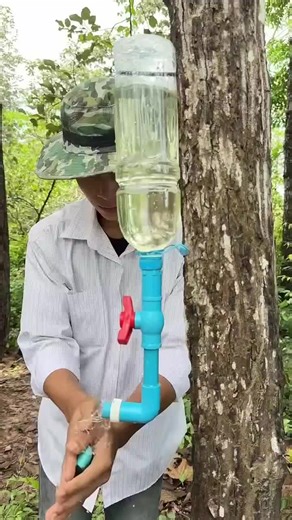 Wow! SMART idea and USEFUL #bushcraft #camping