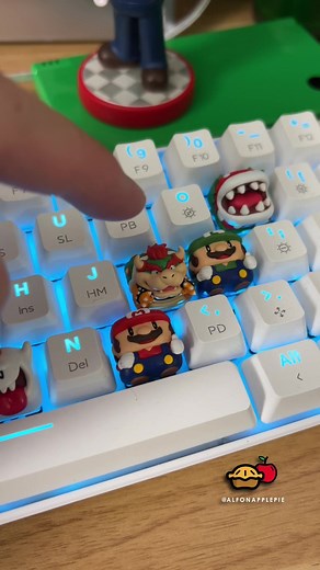 Just loving these Mario themed keycaps 😊🕹️🎮 got these custom keycaps from S.craft Studio #supermario #mechanicalkeyboard #mariobros #bowser #princesspeach #pirahnaplant