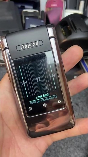 Samsung SGH-G400 Anycall Double Screen Flip Phone Classic Vintage Fashion #Samsung #vintagephone