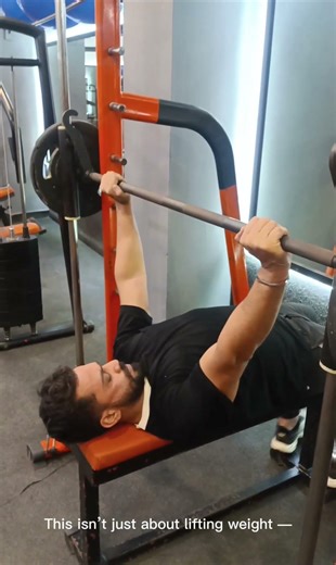 Smith Machine Chest Press Technique for Maximum Gains