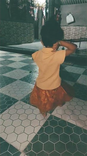 Small girl, BIG personality! 😂#cutebaby #gujaratibaby #viralvideo #reelsindia #cuteness #shortvideo