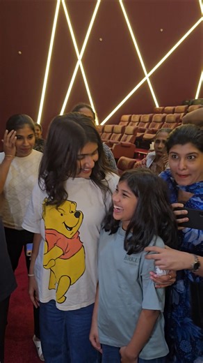 ആരാധകർക്ക് സ്നേഹം വാരിവിതറി Riya Shibu!! 🤗💖| Sarvam Maya | Riya Shibu | Nivin Pauly