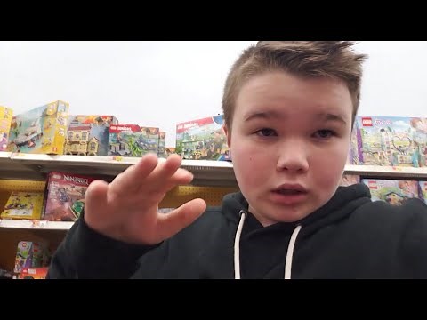 I Yelled BIG CHUNGUS In A Walmart...