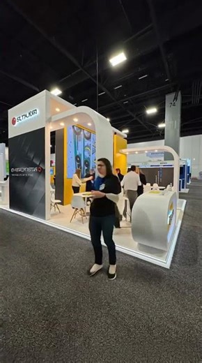 From Empty Floor to Stunning Exhibit, Full Booth Installation at the Expo Center
