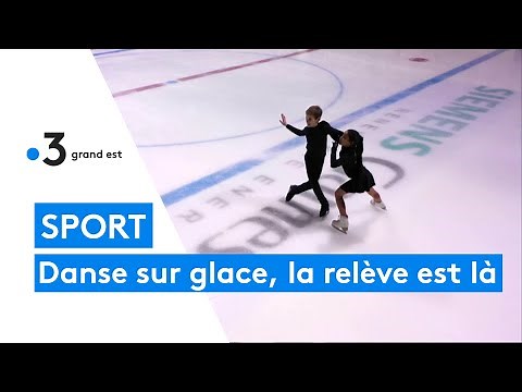 Dania et Théo, deux jeunes espoirs de la danse sur glace