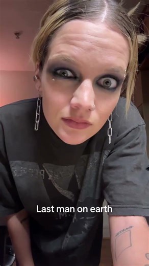 Leaking 1 second of songs from my upcoming album…