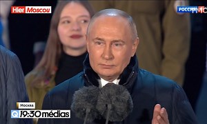 Vladimir Poutine fête sa victoire sur la place Rouge à Moscou - Quotidien | TF1+