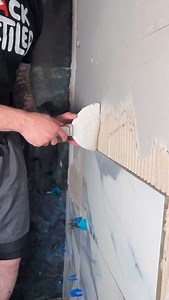 32K views · 963 reactions | The QUICKEST Way To Scribe A Tile Into A Wall Was this helpful? #how #howto #diy #doityourself #bathroom #tile #homeimprovement #asmr #asmrsounds | Jackthetileruk | Facebook
