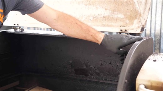 How to clean pellet grill smoker