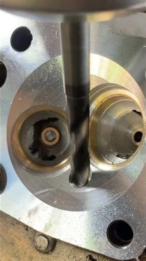 Rebuilding the threaded hole of a motorcycle spark plug #incujin