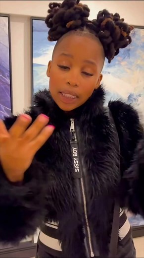 Awubheke ungithanda kanjani 😍♥️🍃. #lwahndlunkulu #eyamiLendoda