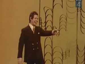 The Russian Trololo Man laughs in the direction of your previous view for nearly 10 minutes