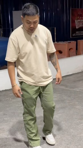 959K views · 1.6K reactions | Straight Cut Pants  https://s.shopee.ph/5fgysZulFd | Moto-SPOT | Facebook