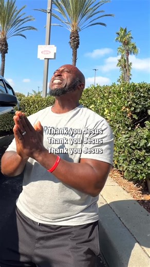 Jimmy Darts on Instagram: "“We’ve been living in this car for two years” 🥹❤️ @jimmydarts (CrowdFund Link In Bio)"