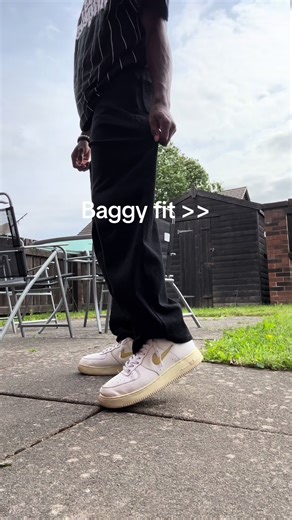 BAGGY JEAN SIZE GUIDE: 5'0 - 5'5 S 5'6 - 5'8 M 5'9 - 5'11 L 6'4 - 9ft XL #baggyjeans #jeans