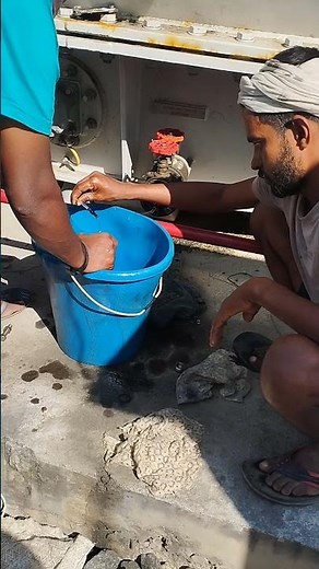 Transformer oil sample collect