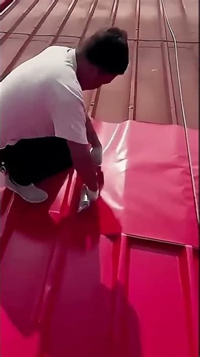 Metal Roofing Maintenance: Anti-Rust Film Application