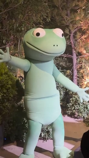 FORTNITE X DISNEY'S HOPPERS TRAILER 🔥