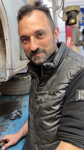 Capito la differenza? 🤣. #automobile #perte #neiperte #humor #funny #risate #work #mechanic