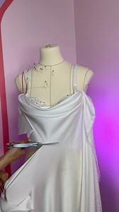 21M views · 605K reactions | Arruine mi primer vestido de novia pero pude salvarlo ‍♀️ RESULTADO | Valeria Villalobos | Facebook