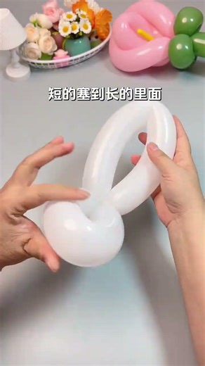 DIY Balloon Artistry: Create stunning handcrafted balloons LilyTutorial BalloonCraft Handm