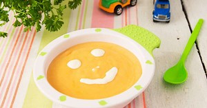 4 receitas de sopinhas para iniciar a introdução alimentar do bebê