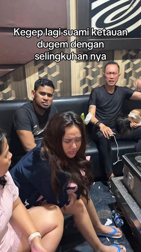 tag seseorang #clubbing #clubbers #indoclubbing #jakartanightclub #clubmalam #viralreels #reels #fyp #beranda #fbpro #katakata #lewatberanda | Angel Chika Soffia