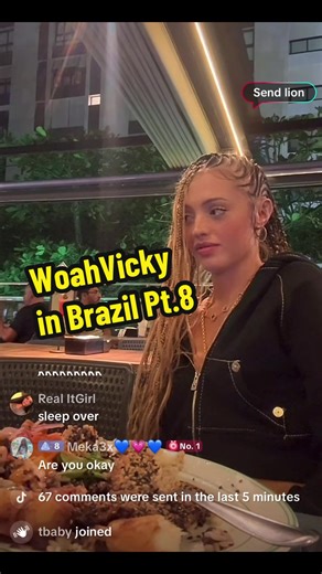 Weird. #woahvicky #kickclips #youtubestreamer #tiktoklive #vlogseries @Mr. Toenail 10.0 @PrayforWoahVicky @Hannah Jo