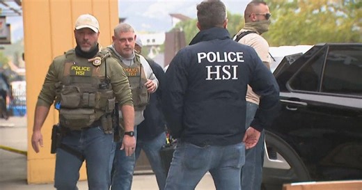 Colorado mountain community reacts to presence of Homeland Security agents at restaurant
