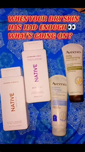 YOUN.GEE.INCLUSIVE on Instagram: "What does unmoisturized skin look like? The skin appears dehydrated, peeled, irritated and inflamed. It feels rough, scaly, sometimes painful, and itchy. Severe conditions may be characterized by intense redness and itchiness; skin shows the tendency to crack, causing deep fissures that may bleed and these are signs of extremely dry skin. Correct with a Good Moisturizer lotion A good moisturizing lotion hydrates the skin by adding moisture, locks it in with a pr