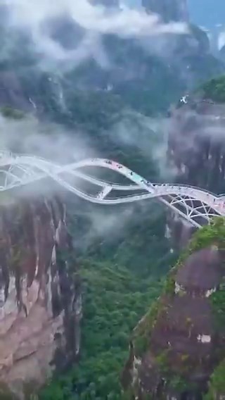 China has reopened its famous glass sky bridge in Zhangjiajie, suspended 260 meters above the ground, stretching 430 meters long and accommodating up to 800 visitors at once.