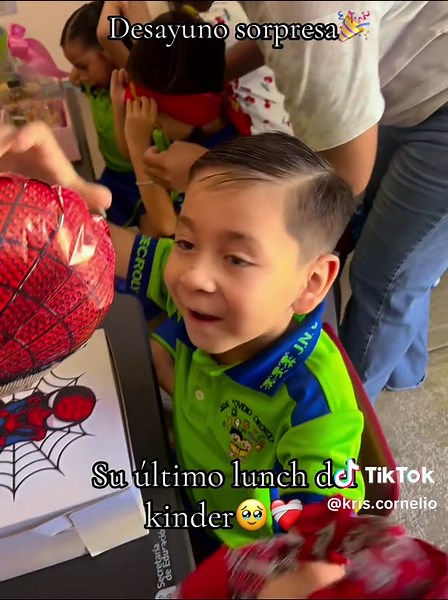 Desayuno Sorpresa en el Último Día de Kinder