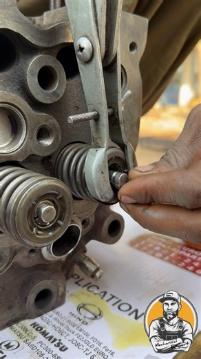 Valves spring lock fitting and installation #shorts