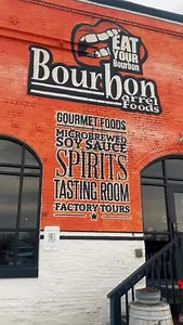 An afternoon well spent tasting and talking flavor. Chefs joined us in Louisville at Bourbon Barrel Foods to explore Maison de Noel zero-proof wines, Gourmand duck specialties, and Bourbon Barrel Foods’ newest chocolate creations. Thoughtful pairings, great conversations, and plenty of inspiration all around. | What Chefs Want