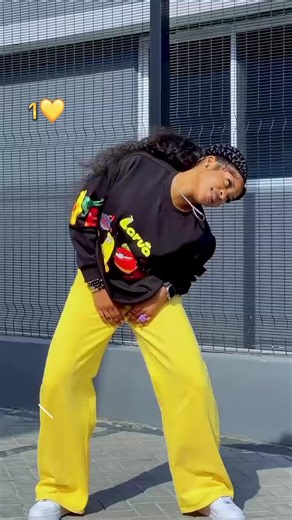 Speedy Dance Video with Bold Energy