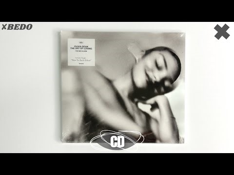 Olivia Dean "The Art Of Loving" CD UNBOXING