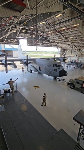 548K views · 10K reactions | As one aircraft leaves the hangar, another rolls in! 139th Airlift Wing's maintainers are hard at work, ensuring these planes keep flying! ✈️ #MissionReady #AirForce #AircraftMaintenance #aviation | 139th Airlift Wing | Facebook
