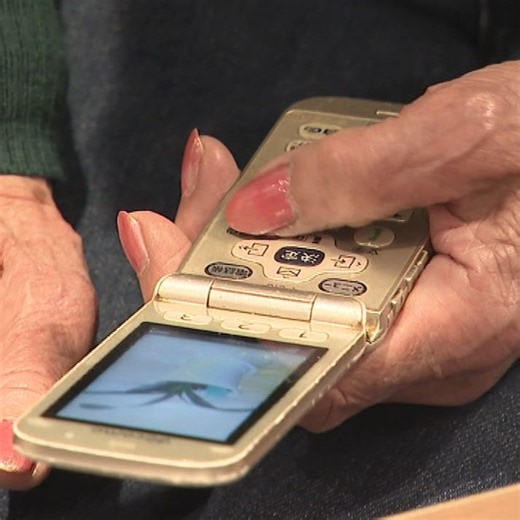 【さよならガラケー】携帯電話の3Gサービスが終了へ…北海道の利用者2万4000人 初めてスマホに乗り換える高齢者も…一世を風靡した“iモード”や“FOMA”も終了 懐かしい歴史を振り返る（北海道ニュースUHB）