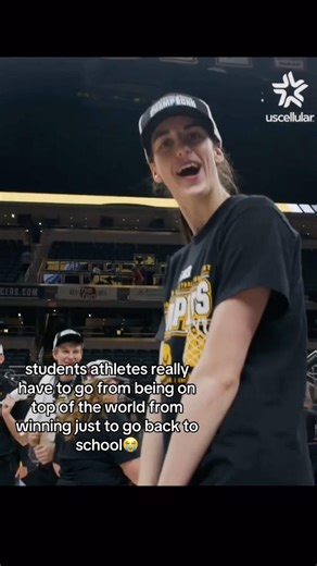 Caitlin Clark still has to write an paper for school 😭