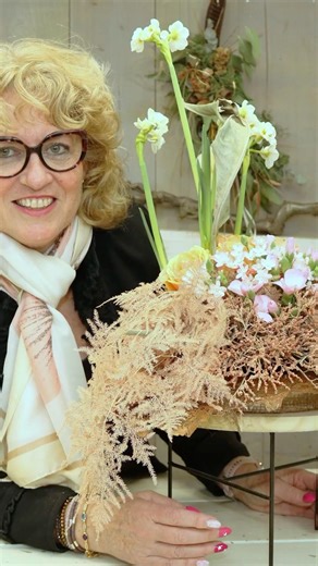 liliverde bloemarrangement biedermeier #flowers #florist #diy