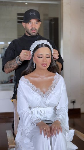 The spotlight suits our beautiful Saudi bride bringing a unique look for her special day 👰🏻‍♀ Beautiful bride @sara_mushaikh ❤️🇸🇦🇺🇸 Hair @alfredmakram Makeup @dinaragheb Photographer @eslamaref_ Wedding planer @bypasantelwardany Hotel @dusitthanicairo Get ready to shine and book your appointment NOW 👇🏻 📩DM for prices and Bookings 📞Madianaty - 01070273631 El-Sheikh Zayed - 01070232319 New Cairo - 01020777778 Mohandessin - 01020777779 North coast - 01226866745 #Alfred_Mina #Hairstyle #ha