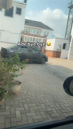 Ade's Hilarious Farewell Moment