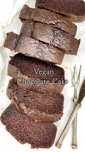 3.1K views · 22 reactions | This vegan chocolate cake is rich & delicious, you won't believe it's plant-based! Made with simple ingredients, this easy-to-follow recipe makes a moist and decadent cake that's perfect for any occasion. Simply mix dry ingredients with the wet and voila! Full recipe here: https://eveganrecipes.com/vegan-chocolate-cake/ #veganbaking #chocolatelover #easydesserts #vegancake #plantbasedtreats | Vegan Recipes | Facebook