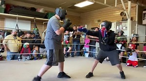 My lefty💪🏼🖤👏🏼....YES IM THAT MOM🗣#GetCrocd #GoForTheHandful #boxing #fyp #MP4P #southpaw #lefty